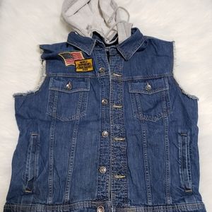 American Rag Jean vest